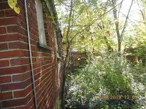 9391 Grandmont (5)_m.jpg